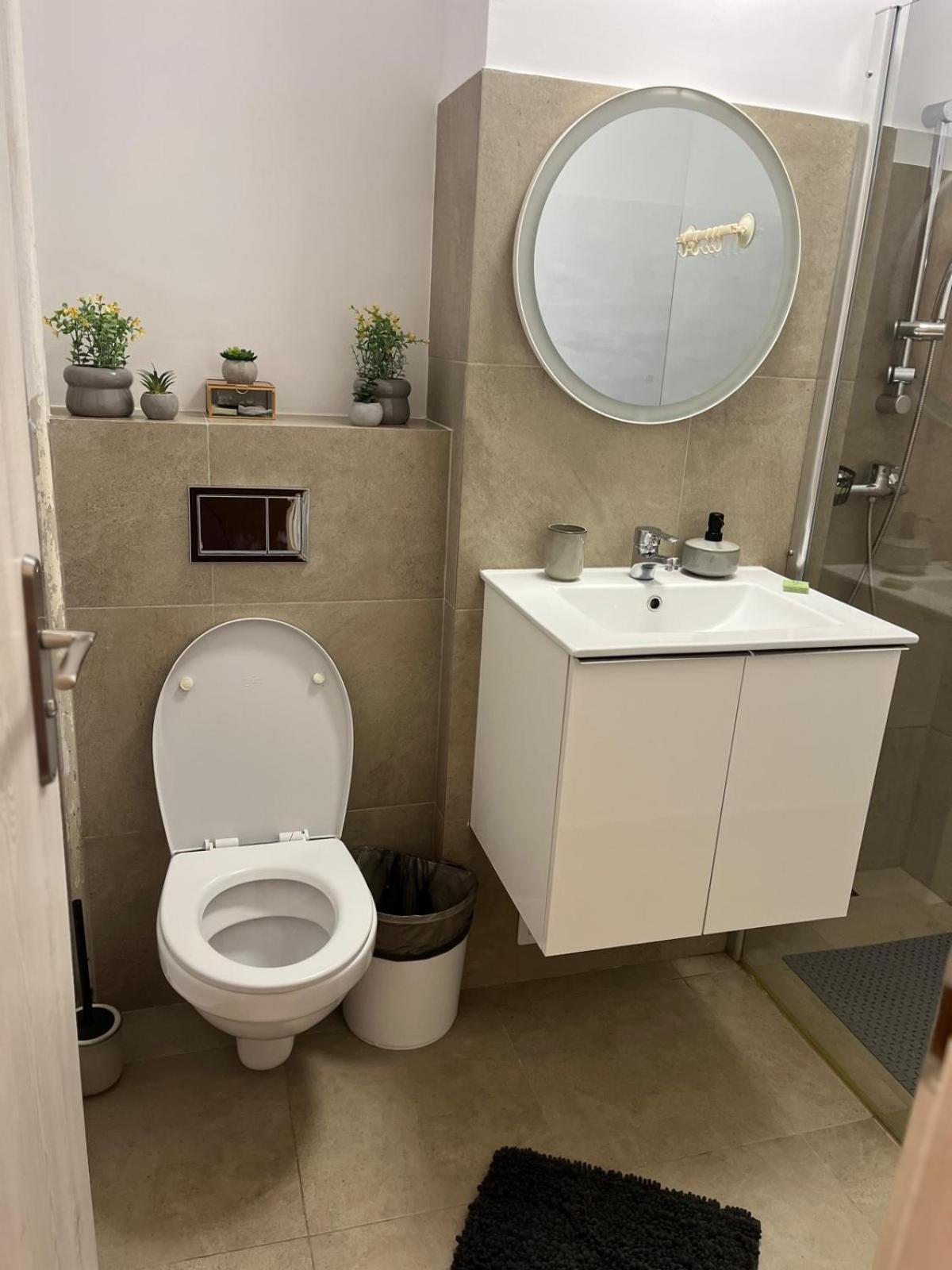 Apartament De Lux Craiova Exterior foto
